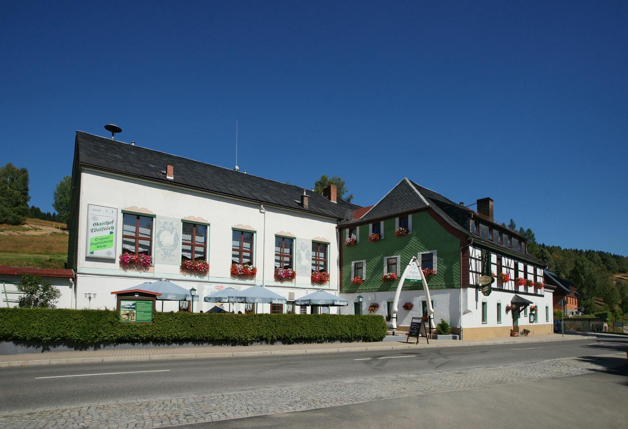 Hotel Gasthof Zum Walfisch Клінґенталь Екстер'єр фото