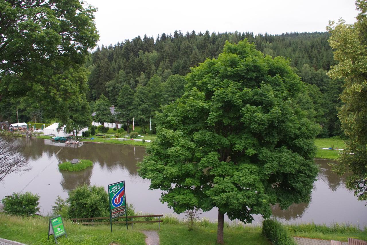 Hotel Gasthof Zum Walfisch Клінґенталь Екстер'єр фото
